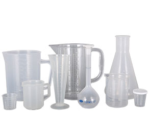 双飞13P塑料量杯量筒采用全新塑胶原料制作，适用于实验、厨房、烘焙、酒店、学校等不同行业的测量需要，塑料材质不易破损，经济实惠。